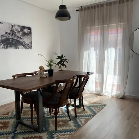 Apartamento Luminoso Y Espacioso Junto Al Mediterraneo, Wifi * Puerto de Sagunto